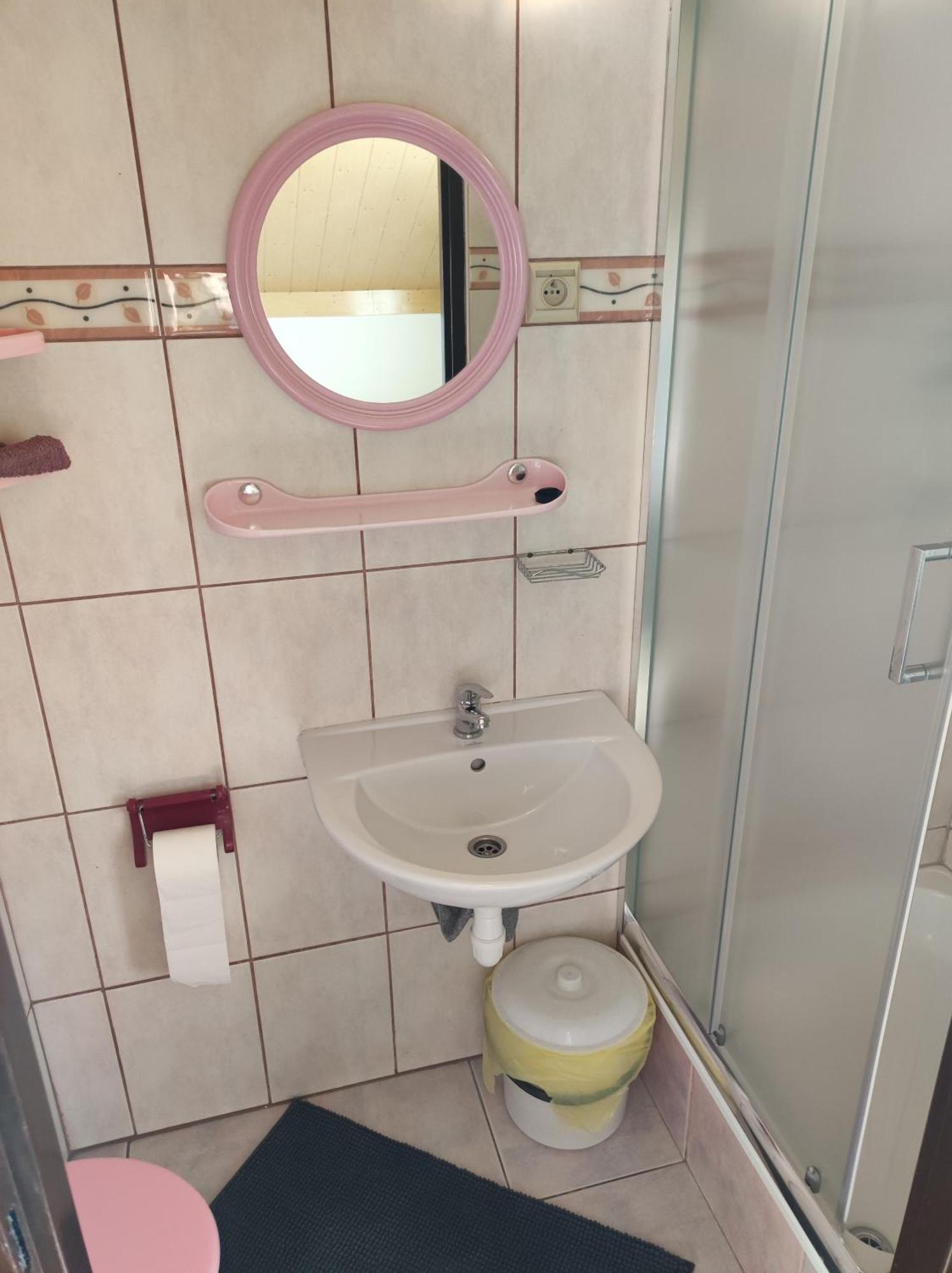 Dom Goscinny Ewa - Noclegi W Polanczyku Exteriör bild