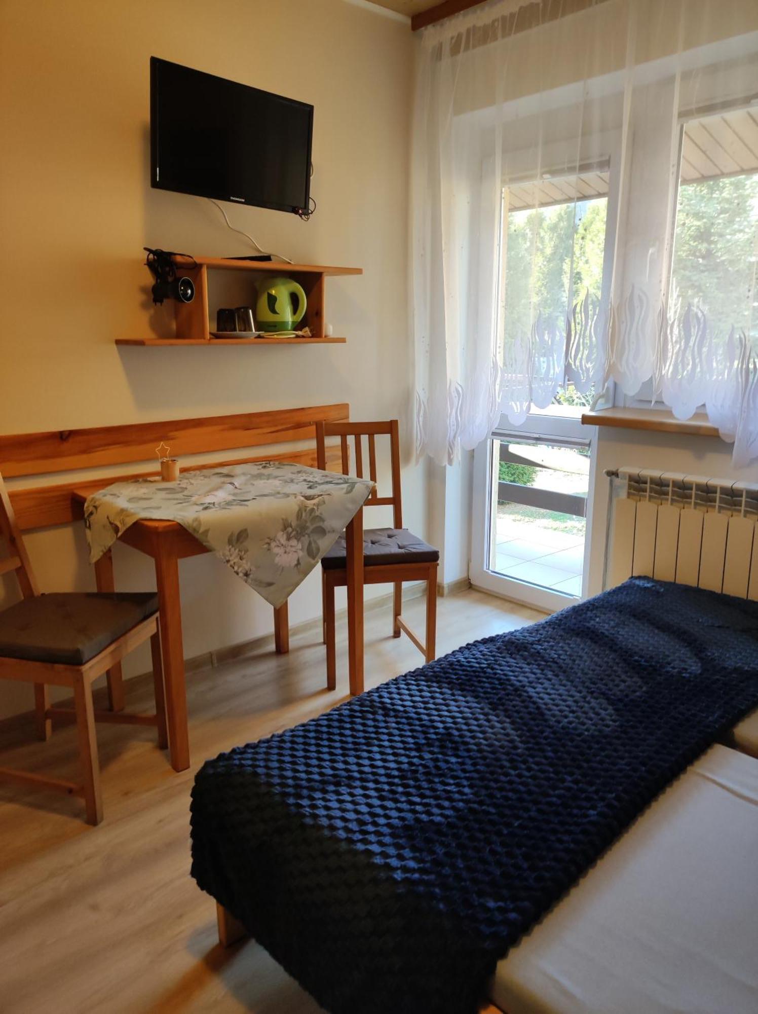 Dom Goscinny Ewa - Noclegi W Polanczyku Exteriör bild